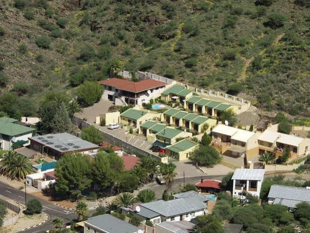 Hotel Pension Onganga Windhoek Exterior photo