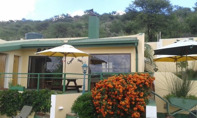 Hotel Pension Onganga Windhoek Exterior photo